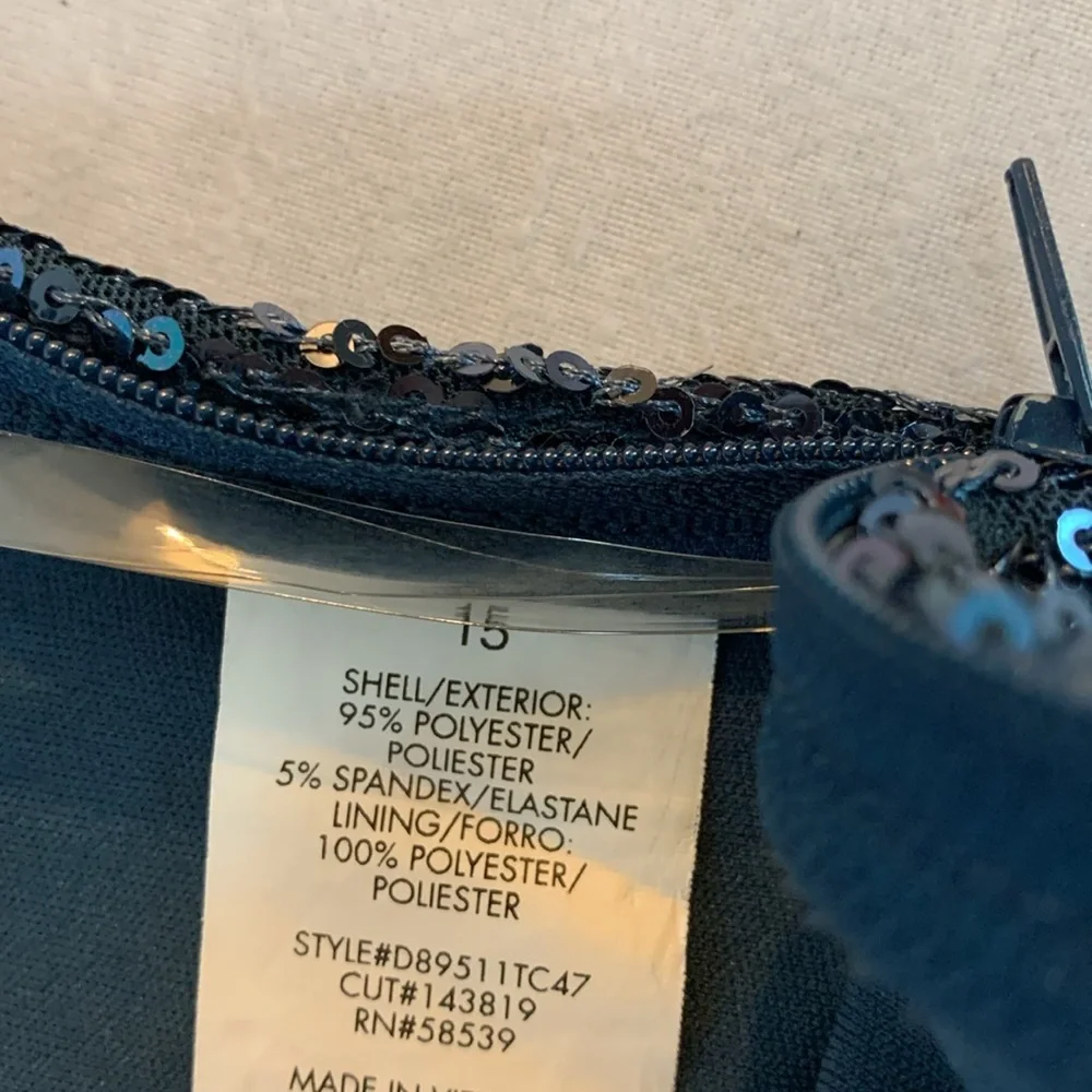 Elegant Navy Sequin Dress - Picture 6 of 10